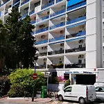 Skol 913A By Completely Marbella